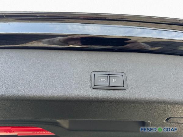 Audi Q3 S tronic Tech Sportsitze Klimatisierungspaket