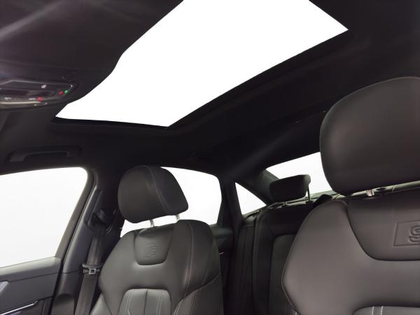 Audi A6 Lim. 50 TFSIe qu. S line AHK Pano Matrix LM 21" RFK ACC Leder