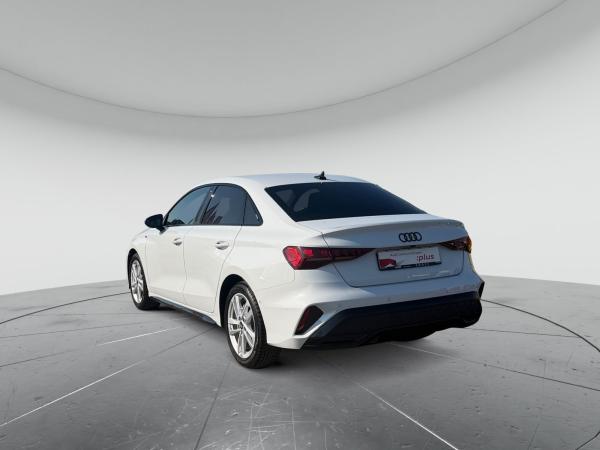 Audi A3 Limousine S line 30 TDI LED AHK Klima+ Business Optikp. schw.