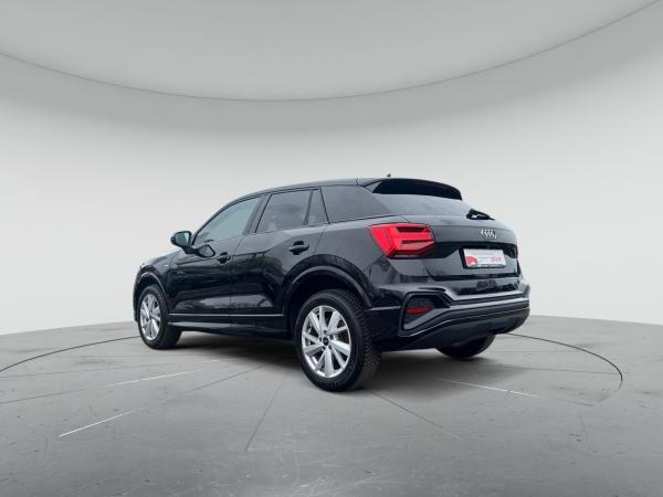 Audi Q2 S line 30 TFSI Matrix LED SHZ AHK Navi+ sound