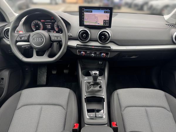 Audi Q2 S line 30 TFSI Matrix LED SHZ AHK Navi+ sound