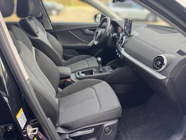Audi Q2 advanced 30 TFSI Navi+ Assistenzpaket Parken Komfortp.