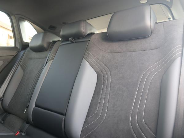 Volkswagen ID.4 Pure ENERGY (170 PS) 52 kWh Automatik *AHK*WINTERRÄDER*WÄRMPEPUMPE*MAX DC LADUNG*