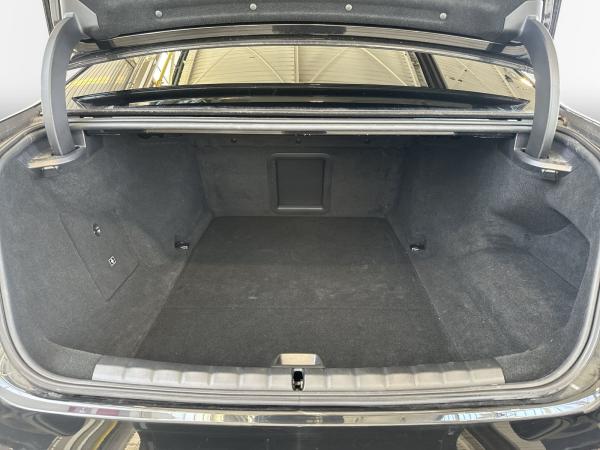 BMW i7 xDrive60 Limousine 649? netto/mtl.*20 *LC Prof.*HUD*Driving+Parking Assist.Prof.*B&W*DAB*Executive L