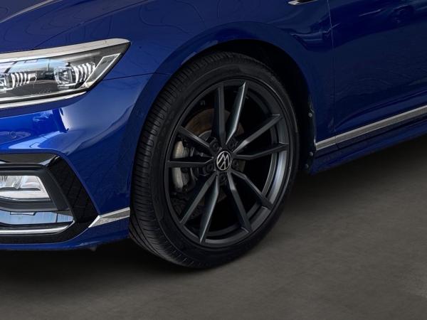 Volkswagen Passat Variant Elegance 2.0TDI DSG +R-LINE+AHK+