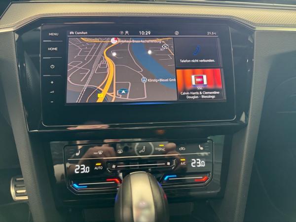 Volkswagen Passat Variant Elegance 2.0TDI DSG +R-LINE+AHK+