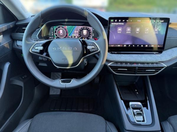 Skoda Octavia Combi 2.0 TDI DSG Selection *AHK*KESSY*