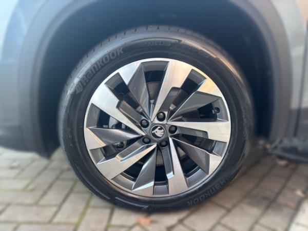 Skoda Kodiaq 2.0 TDI DSG Selection *AHK*KOMFORT*LICHT&SICHT*