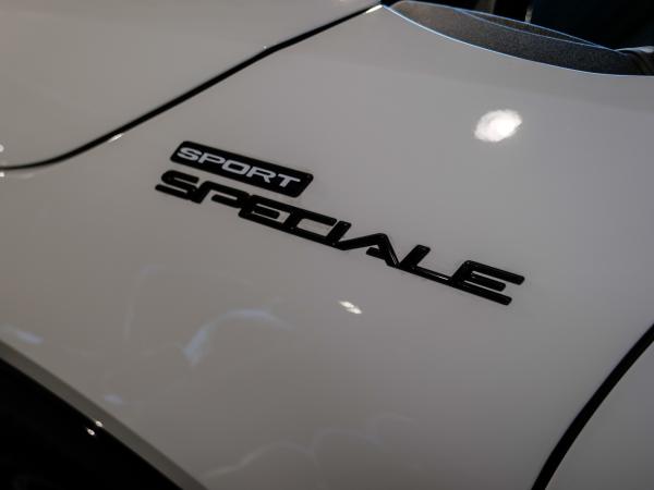 Alfa Romeo Junior 48V-Hybrid Ibrida Sport Speciale 107kW (145PS)