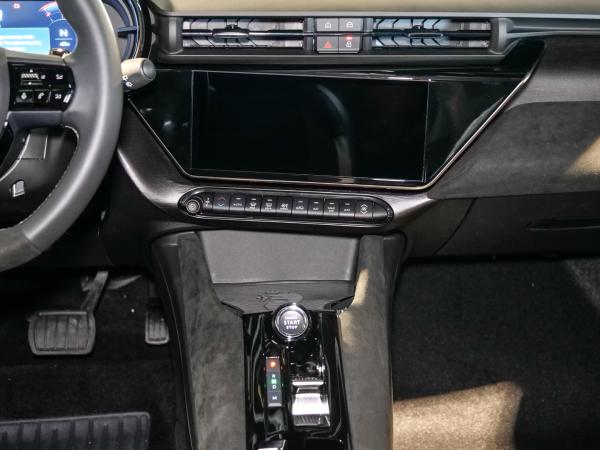 Alfa Romeo Junior 48V-Hybrid Ibrida Sport Speciale 107kW (145PS)