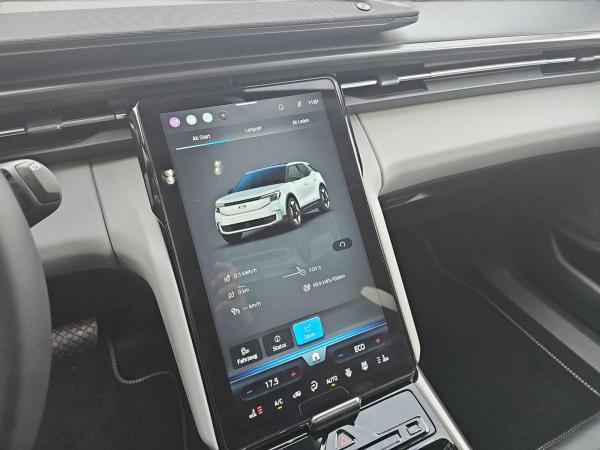 Ford Explorer 79kWh Extended Range AWD +Fahrerass.