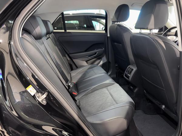 Volkswagen T-Roc Style 1.5 l eTSI OPF 85 kW (116 PS) 7-Gang-Doppelkupplungsgetriebe DSG !!!Nur noch bis Ende März!!!