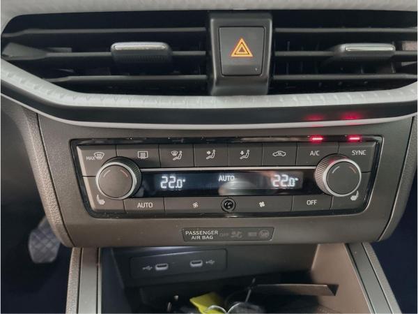 Seat Ibiza 1.0 TSI Style LED PDC Virt keyless GJR