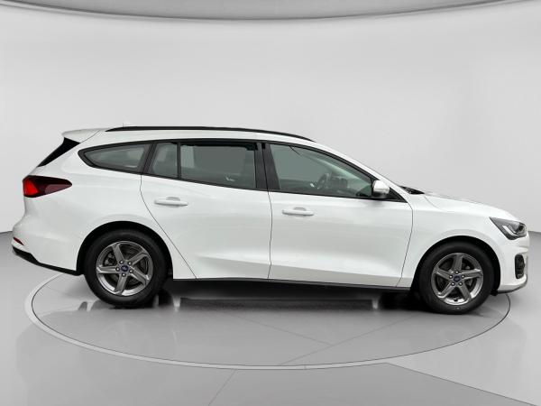 Ford Focus Cool & Connect - Haustürlieferung*Klima*Regensenor*Paket Sicht*Sportsitze*Einparkhilfe