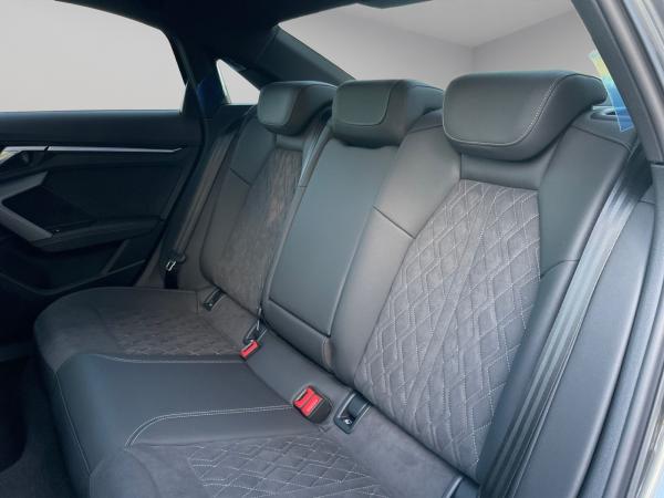 Audi S3 Limousine Lageraktion AUTOWELT-BADER