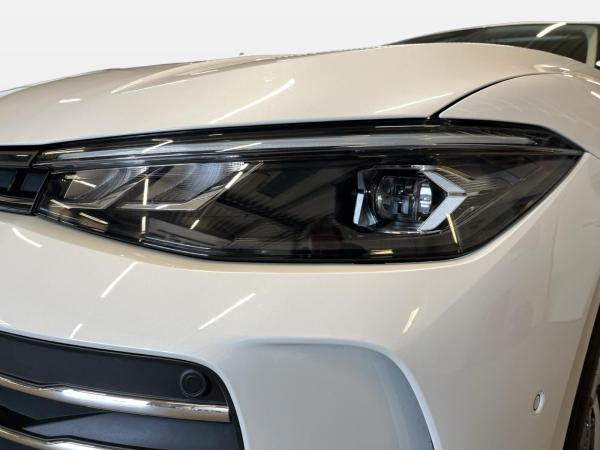 Volkswagen Passat Variant Business 1.5 eTSI DSG 360 ACC AUT