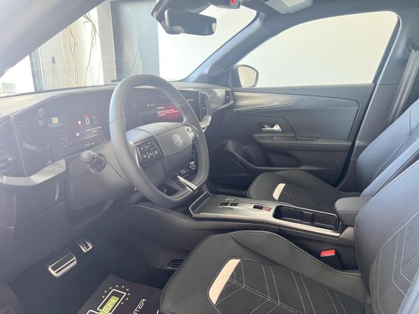 Opel Mokka GS Tech-Paket Massage|180°|18"|Navi|Matrix