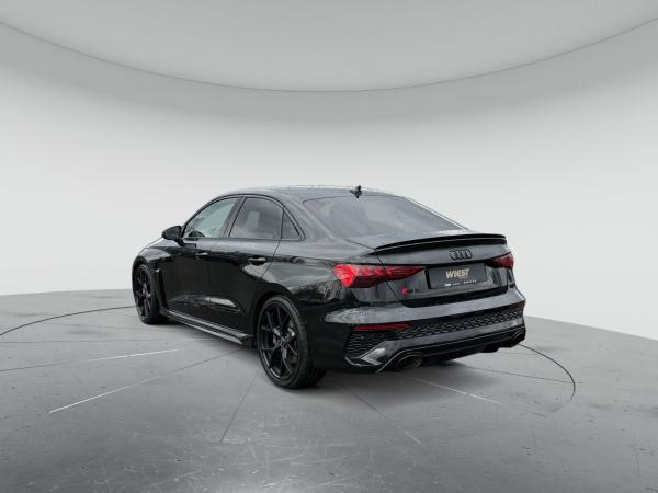 Audi RS3 RS 3 Limousine TFSI S tronic Dynamikpaket+ Keramik Matrix Rückfahrk.