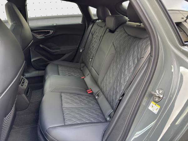 Audi S5 Limousine TFSI quattro 270(367)kW(PS) S tronic *BITTE BESCHREIBUNG LESEN*