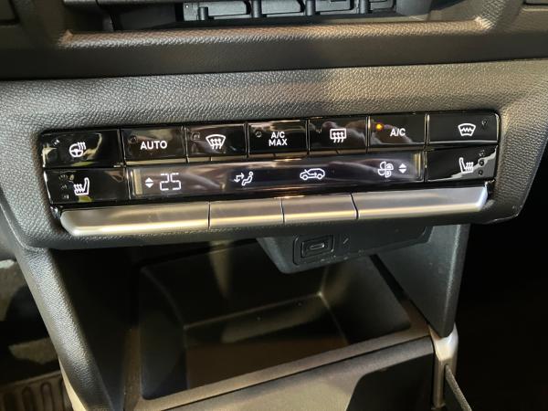 Opel Frontera 1.2 WirelessCharging,Parkpilot,SHZ