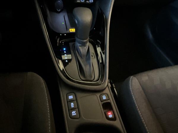 Toyota Yaris 1,5 l Hybrid Teamplayer + Comfort-Paket