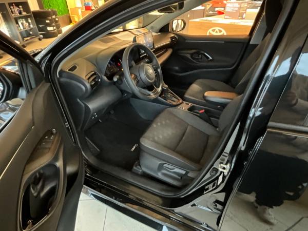 Toyota Yaris 1,5 l Hybrid Teamplayer + Comfort-Paket