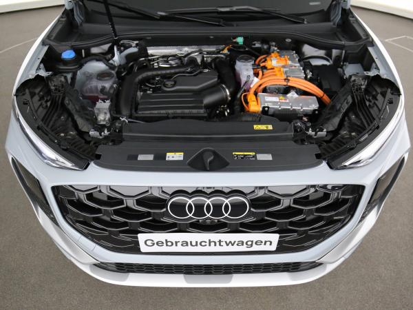 Audi Q3 SUV e-hybrid S tronic - S line