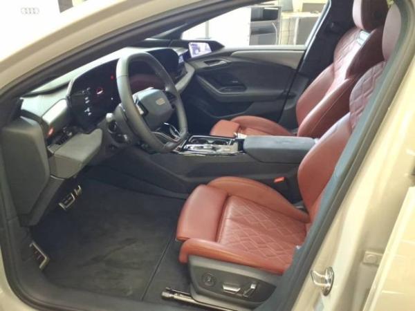 Audi S6 e-tron S6 Avant e-tron edition one beige *Tech pro*