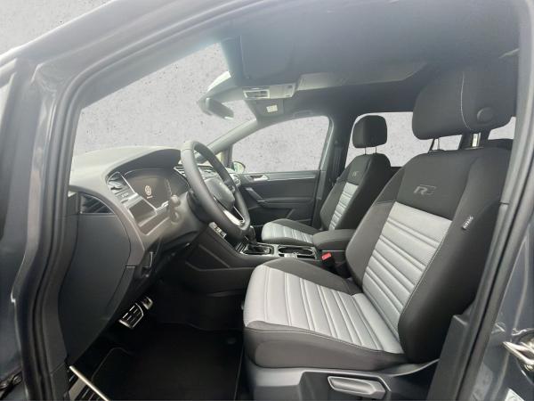 Volkswagen Touran Highline 1.5 TSI DSG,IQ.DRIVE,AHK,Kamera