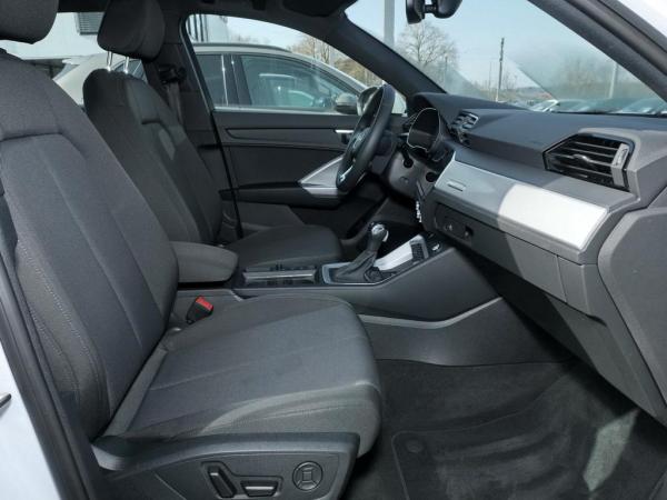 Audi Q3 advanced 35 TFSI S-tronic KAMERA+NAVI+VC+18`