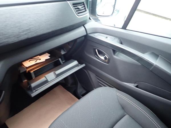 Renault Trafic Pkw Evolution Blue dCi 170 Automatik MY25