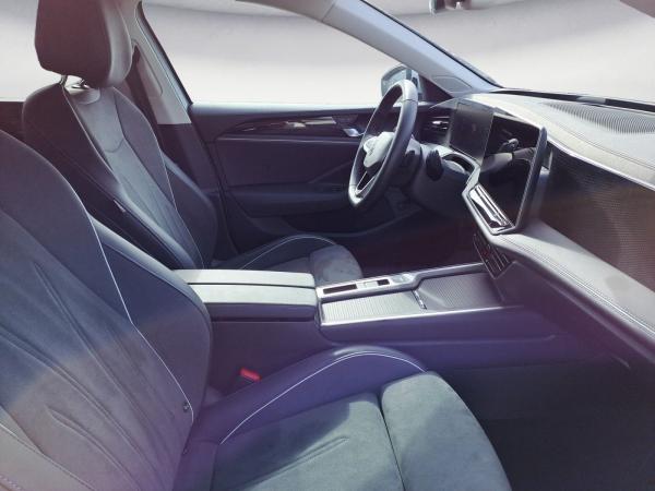 Volkswagen Passat 🚀💸SONDERANGEBOT🚀💸*AHK*LED*ACC*