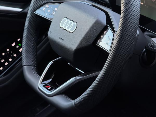 Audi Q6 e-tron performance 225kW *BITTE BESCHREIBUNG LESEN*