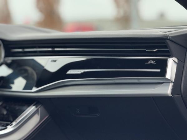 Audi Q8 S Line Business TDI quattro 210(286)kW(PS) tiptronic *BITTE BESCHREIBUNG LESEN*