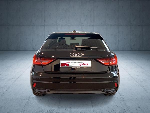 Audi A1 Sportback advanced ⇒ 95PS ⇒ Einparkhilfe plus⇒ Sportsitze ⇒ LED-Scheinwerfer
