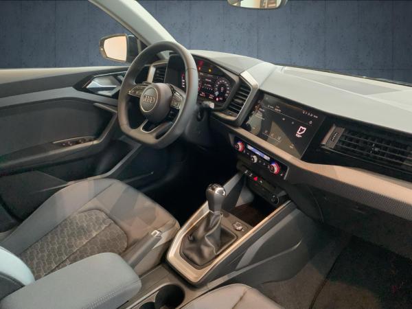 Audi A1 Sportback advanced ⇒ 95PS ⇒ Einparkhilfe plus⇒ Sportsitze ⇒ LED-Scheinwerfer