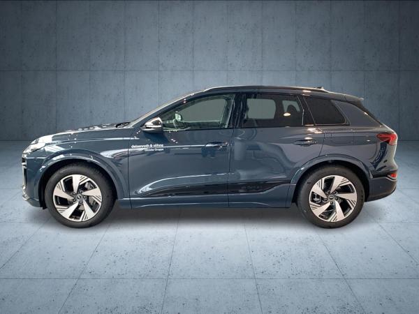 Audi Q6 e-tron S-Line   » MMI experience pro   ⇒ Tech Plus  ⇒  20"     ⇒  AHK