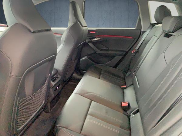 Audi Q6 e-tron S-Line   » MMI experience pro   ⇒ Tech Plus  ⇒  20"     ⇒  AHK