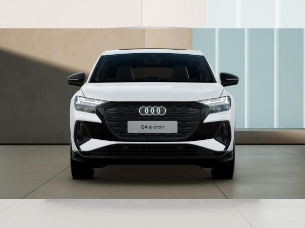 Audi Q4 e-tron Q4 Sportback e-tron 45 e-tron quattro AHK Pano S line
