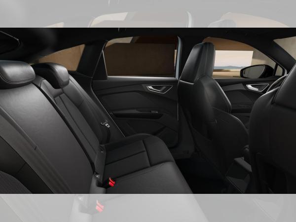 Audi Q4 e-tron Q4 Sportback e-tron 45 e-tron quattro AHK Pano S line