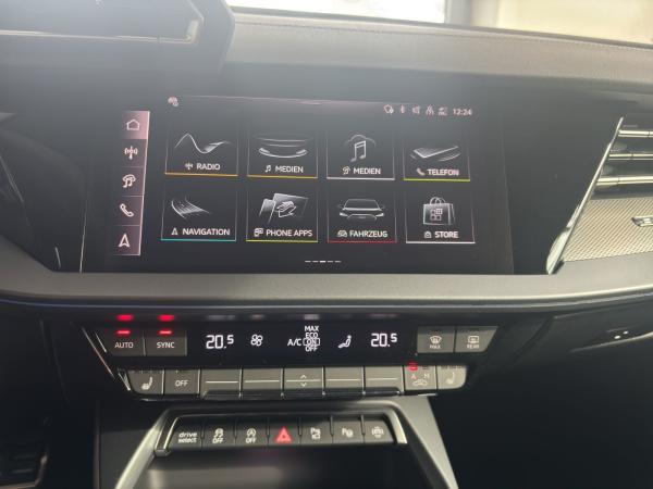 Audi S3 Sportback TFSI quattro 245(333)kW(PS) S tronic *BITTE BESCHREIBUNG LESEN**