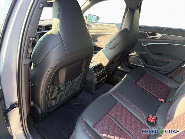 Audi RS6 Avant 4.0 TFSI qu performance -NP: 196.750,-