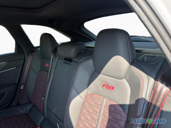 Audi RS6 Avant 4.0 TFSI qu performance -NP: 196.750,-