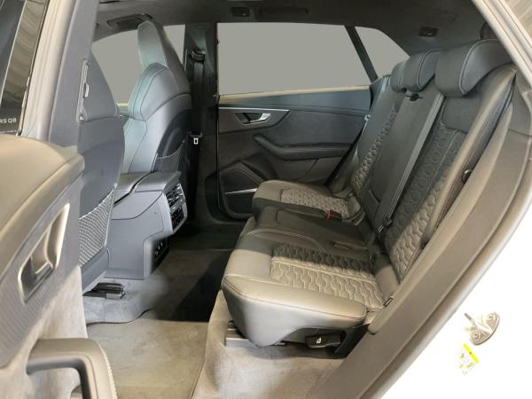 Audi RS Q8 SUV performance tiptronic 360 4xSHZ