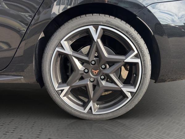 Seat Leon Sportstourer VZ e-HYBRID / SOFORT VERFÜGBAR !