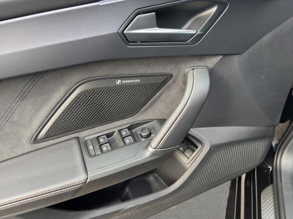 Seat Leon Sportstourer VZ e-HYBRID / SOFORT VERFÜGBAR !