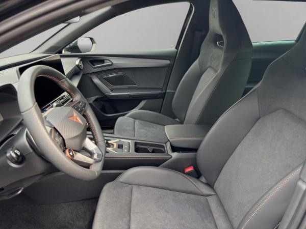 Seat Leon Sportstourer VZ e-HYBRID / SOFORT VERFÜGBAR !