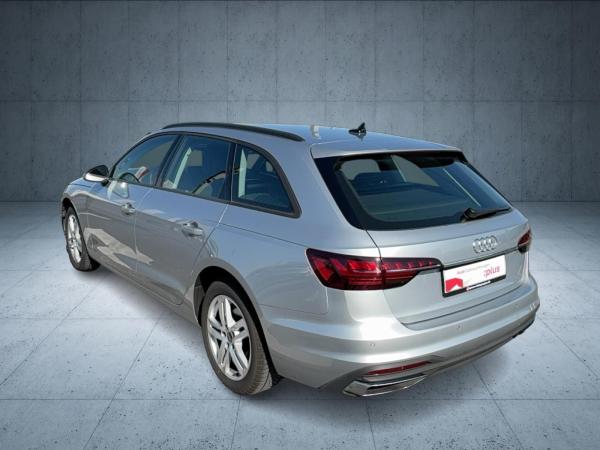 Audi A4 Avant 30 TDI S tr. LED Stdhzg Cam ACC Keyless