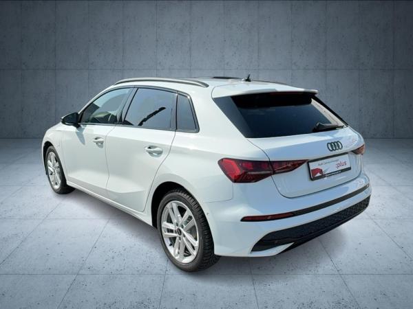 Audi A3 Sportback 40 TFSI e advanced S tr. 18 Matrix