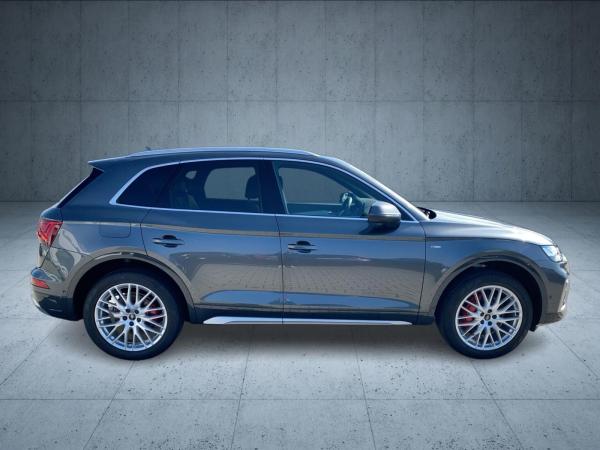 Audi Q5 50 TFSI e S line business qu. S tr. PANO Matr